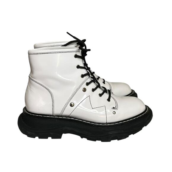 Alexander McQueen Tread Slick Lace Up Boot Combat Stitching White Black 38 8 - Picture 1 of 7